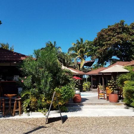 Marbucks Bed & Breakfast San Pedro  Bagian luar foto